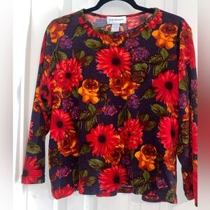Vibrant Vintage Floral Long Sleeve Light Sweater Top
